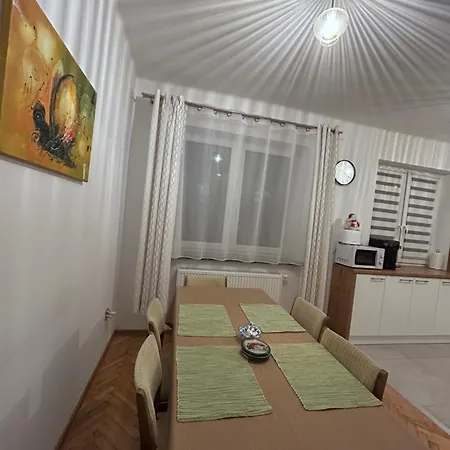 Dolce Apartment *