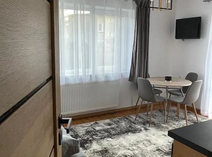 Dolce * מז'צ'אנה דולנה